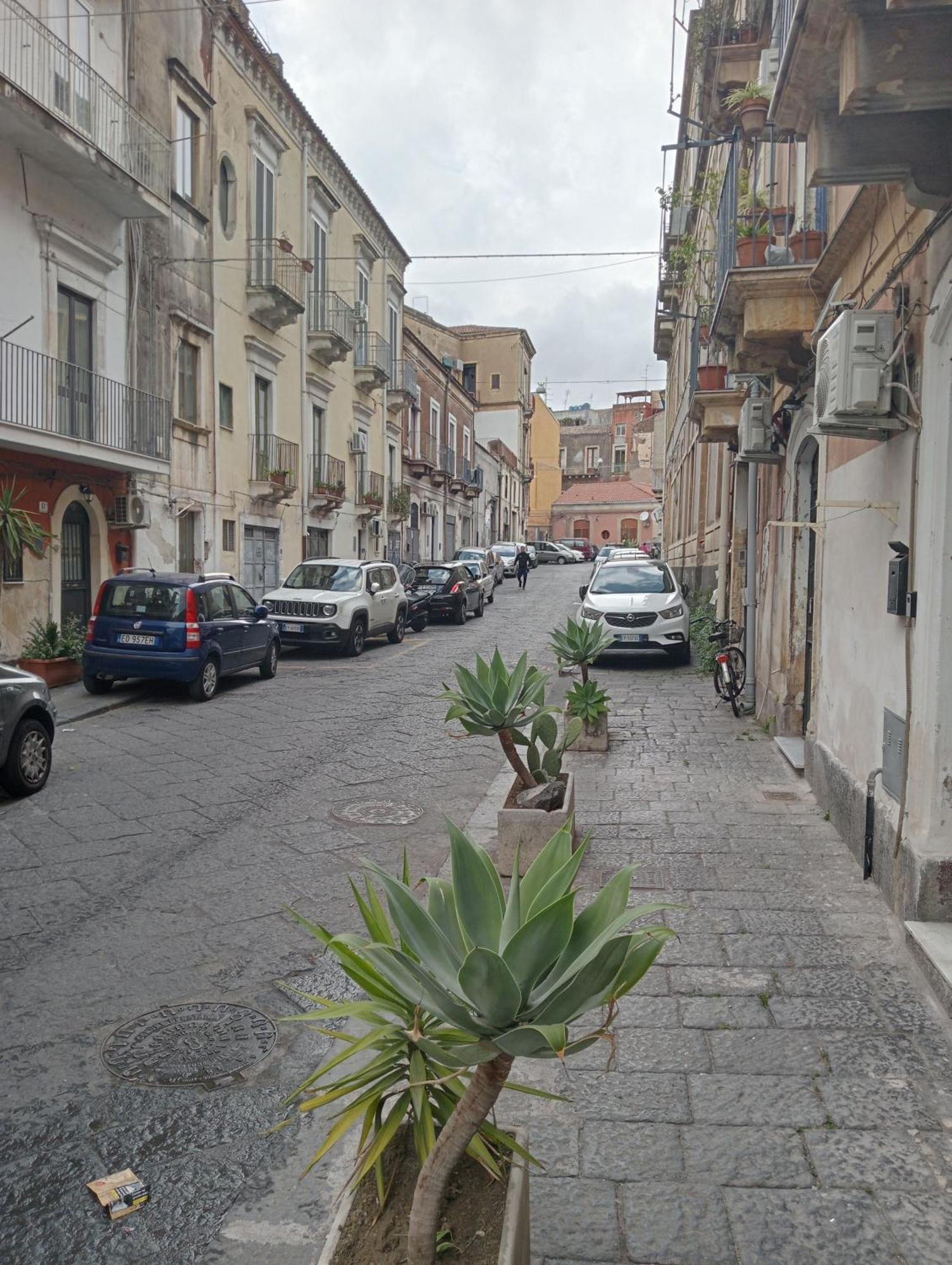 A Casuzza Apartment Catania Exterior photo